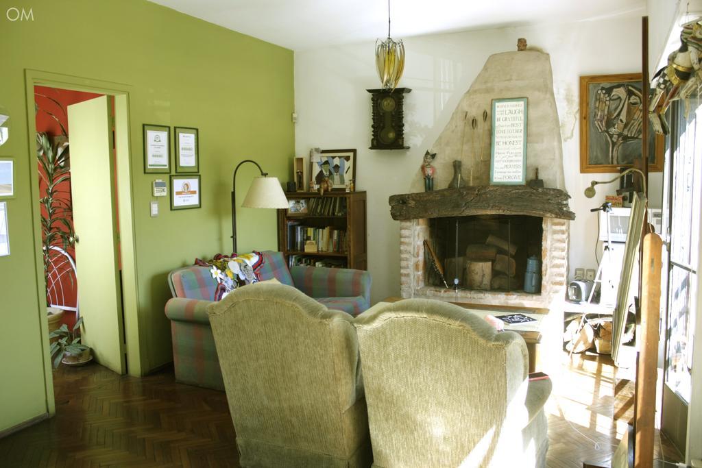 Una Noche Mas B & B モンテビデオ エクステリア 写真